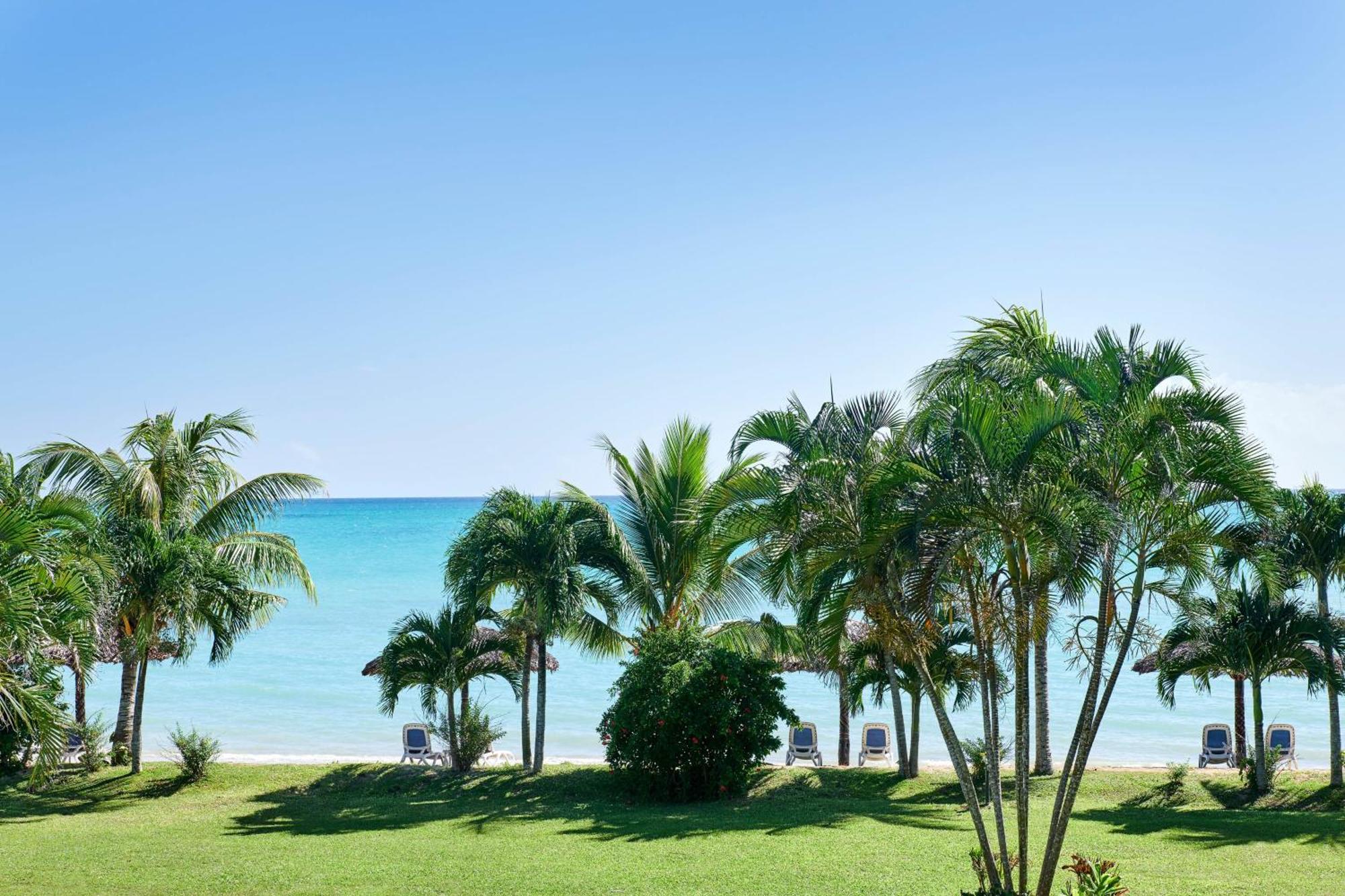 Sheraton Samoa Beach Resort Mulifanua Exteriör bild