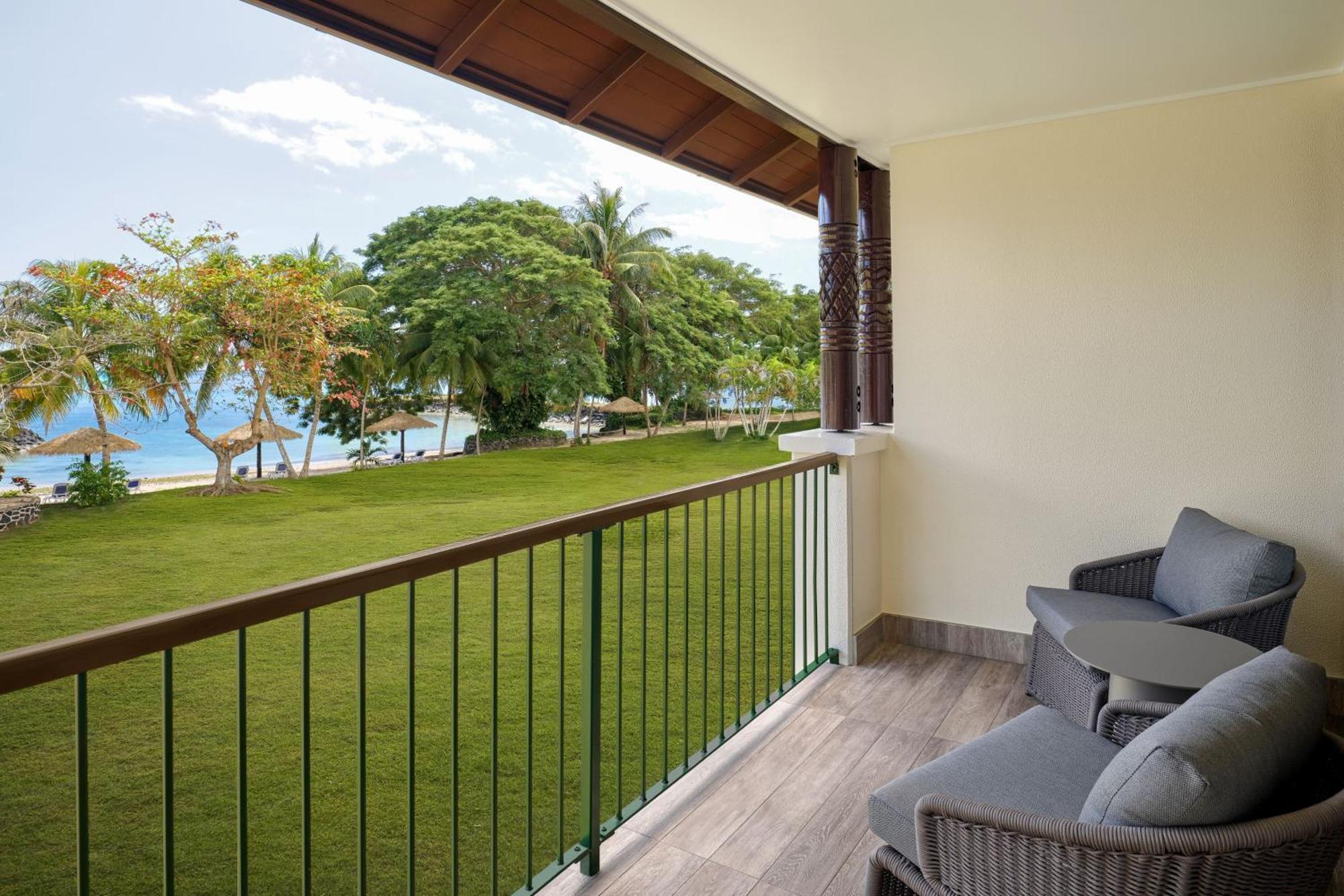 Sheraton Samoa Beach Resort Mulifanua Exteriör bild