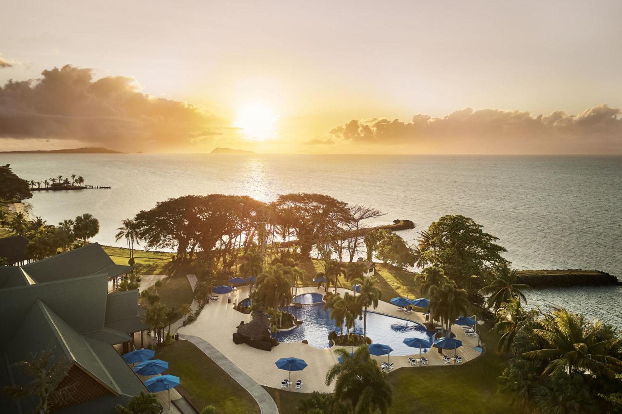 Sheraton Samoa Beach Resort Mulifanua Exteriör bild