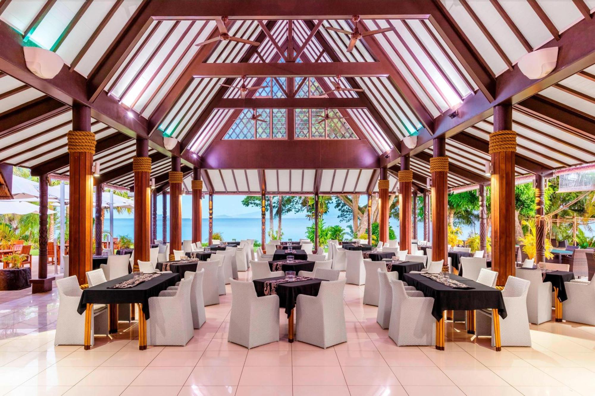 Sheraton Samoa Beach Resort Mulifanua Exteriör bild