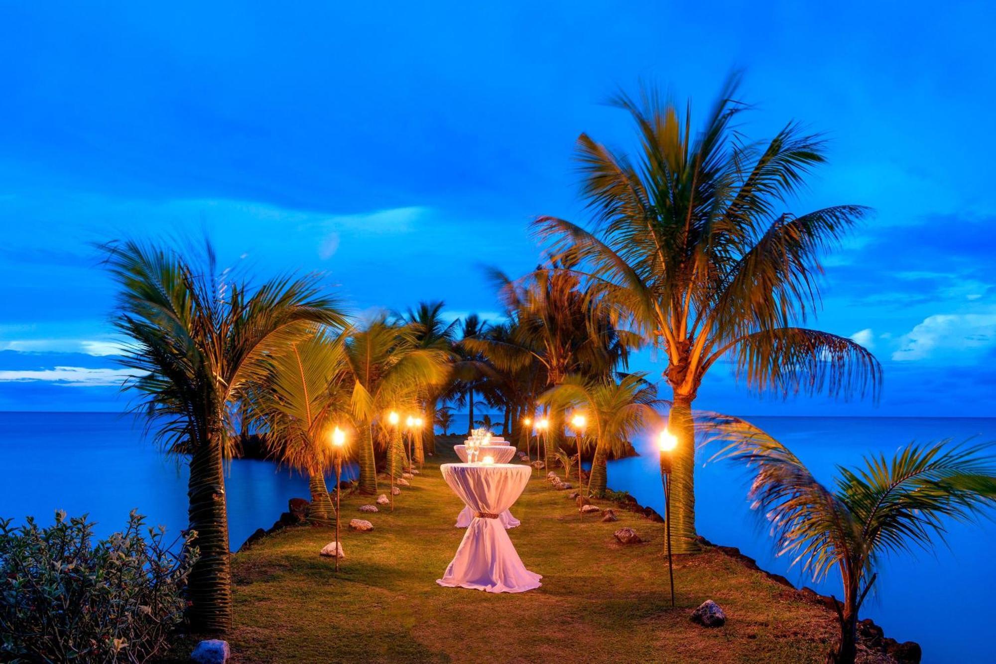 Sheraton Samoa Beach Resort Mulifanua Exteriör bild